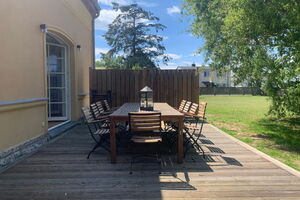 Gutshof Liepe - Ferienwohnung im Erdgeschoss Terrasse