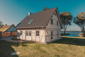 Watermark Usedom - Ferienhaus Welle direkt am Wasser mit privater Badestelle